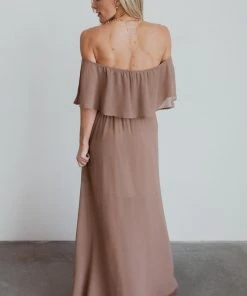 BB Custom Victoria Off Shoulder Maxi Dress | Mocha