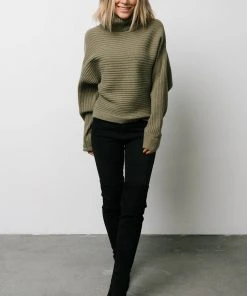 LUM Tops Whitney Ribbed Turtle Neck Sweater | Dusty Olive