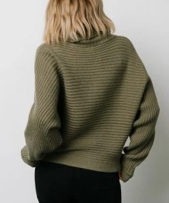 LUM Tops Whitney Ribbed Turtle Neck Sweater | Dusty Olive