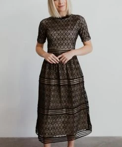 POL Windsor Lace Midi Dress | Black