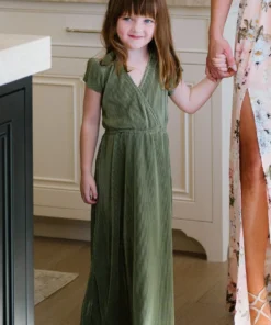 BB Custom Youth Athena Pleated Maxi Dress | Sage Maxi Dresses