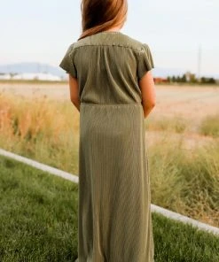 BB Custom Youth Athena Pleated Maxi Dress | Sage Maxi Dresses